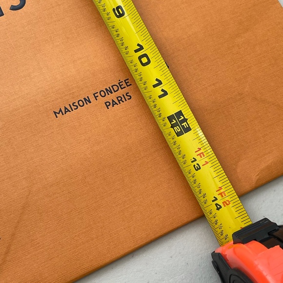 Authentic Louis Vuitton Empty Gift/Shopping Bag - Picture 11 of 12